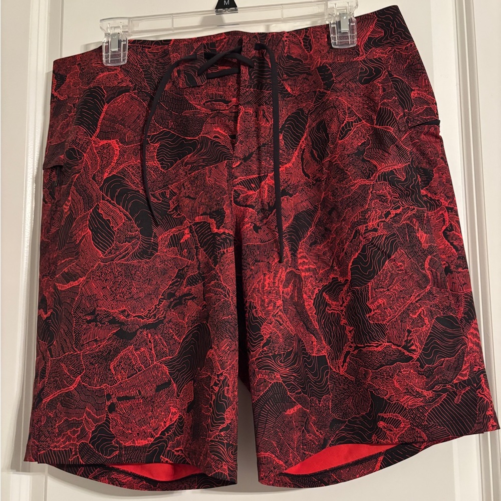 lululemon athletica Red and Black Patterned Current State Board Shorts- SIZE 32